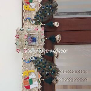 Shreenathji Bandhanwar with Peacock & Elephant